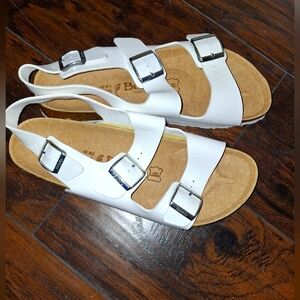 Mens Sz12 White Leather Sandals with Silver Buckles